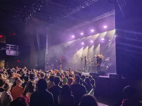 Yves Tumor London Concert: Experimental Sound and Theatrical Extravaganza!